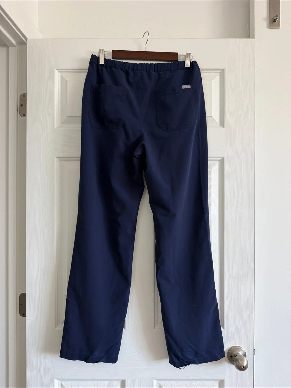 FIGS Pisco Straight Leg Scrub Pants Men’s Small Navy FM4500 Medical Uniform